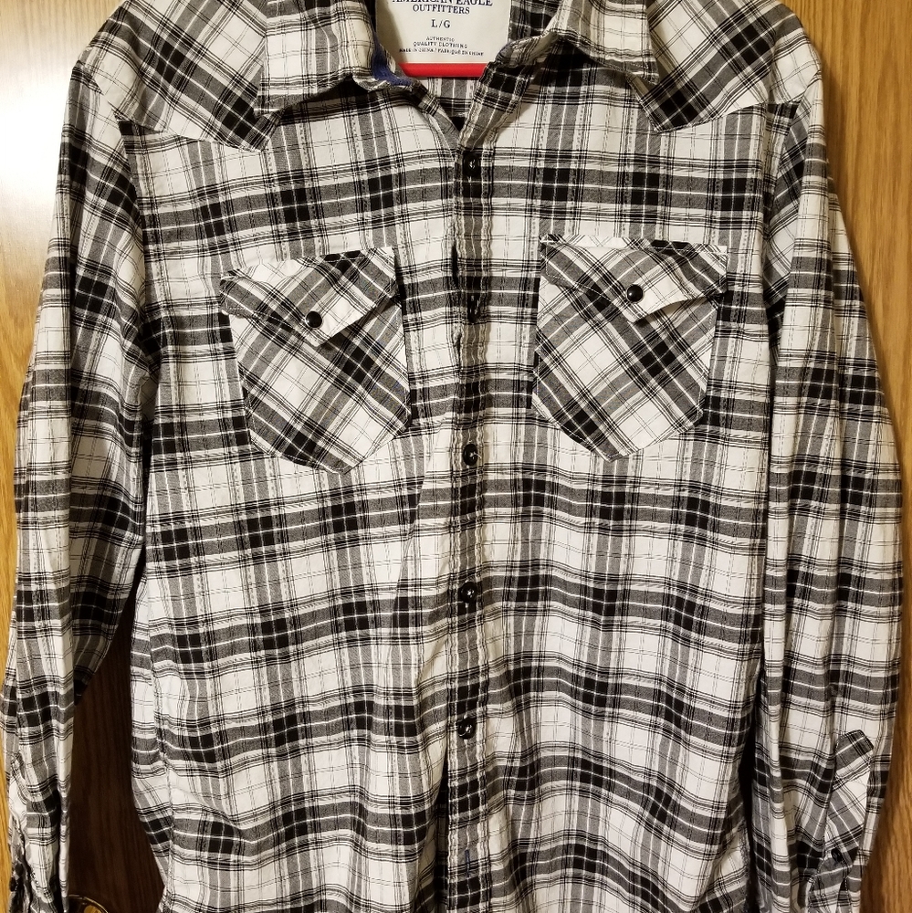 Men's American Eagle Long Sleeve Buttondown
